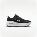 Vomero Plus Black White