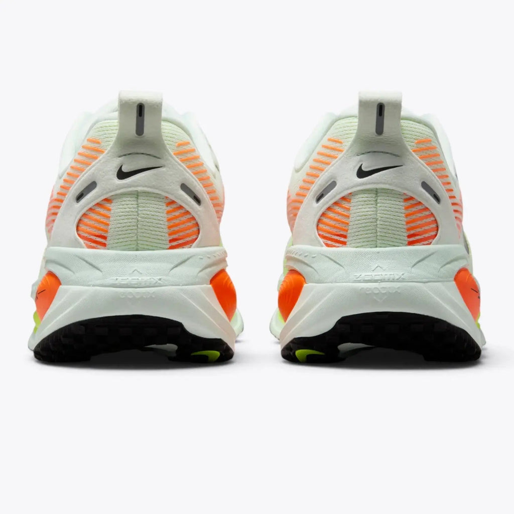 Nike Vomero 18 Barely Green Hyper Crimson