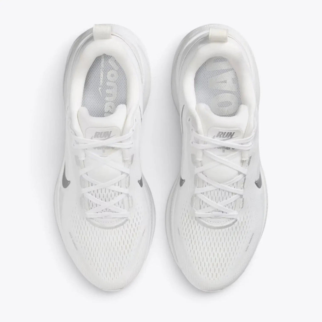 Nike Vomero 18 White Metallic Silver Photon Dust