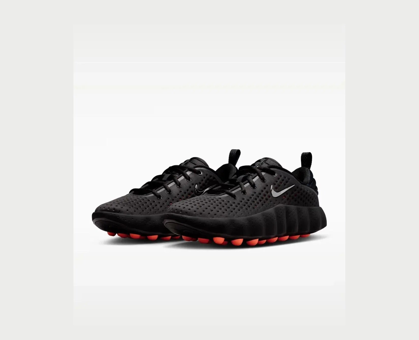 Nike Mind 002 – Light Smoke