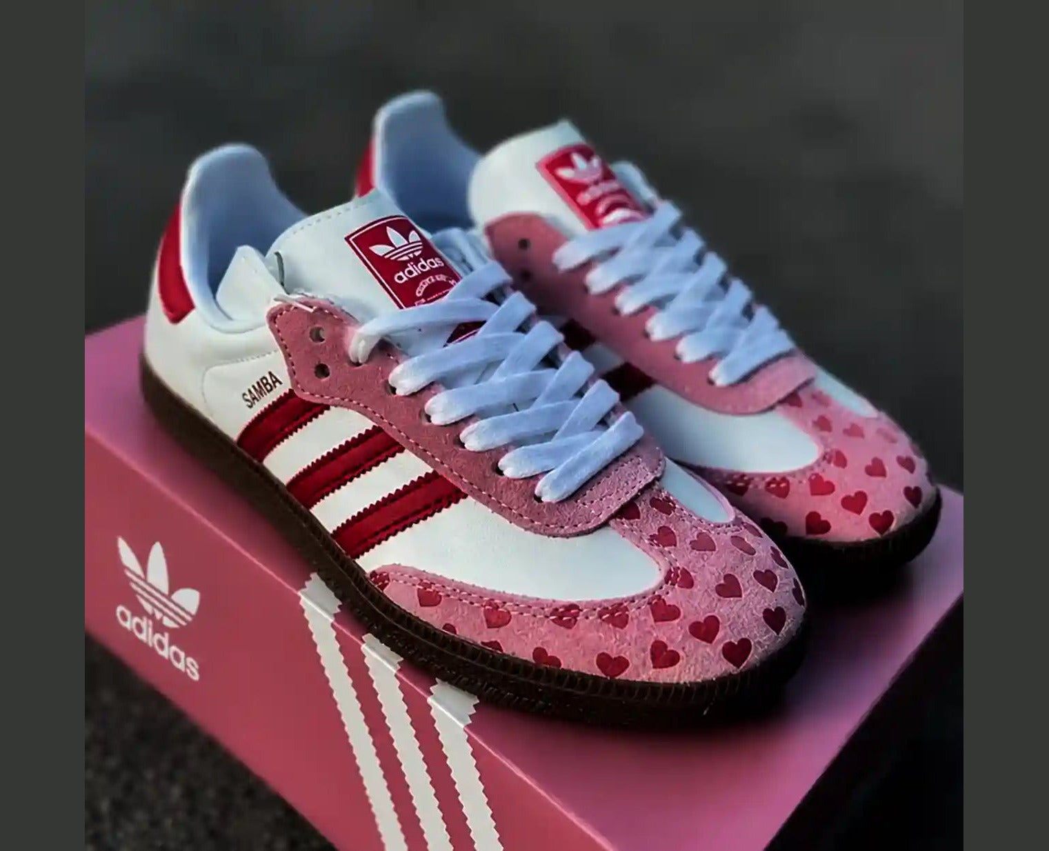 Adidas Love Heart 2026